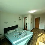 Sineva * Primorsko