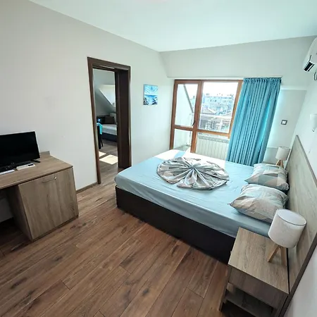 ゲストハウス Sineva プリモルスコ